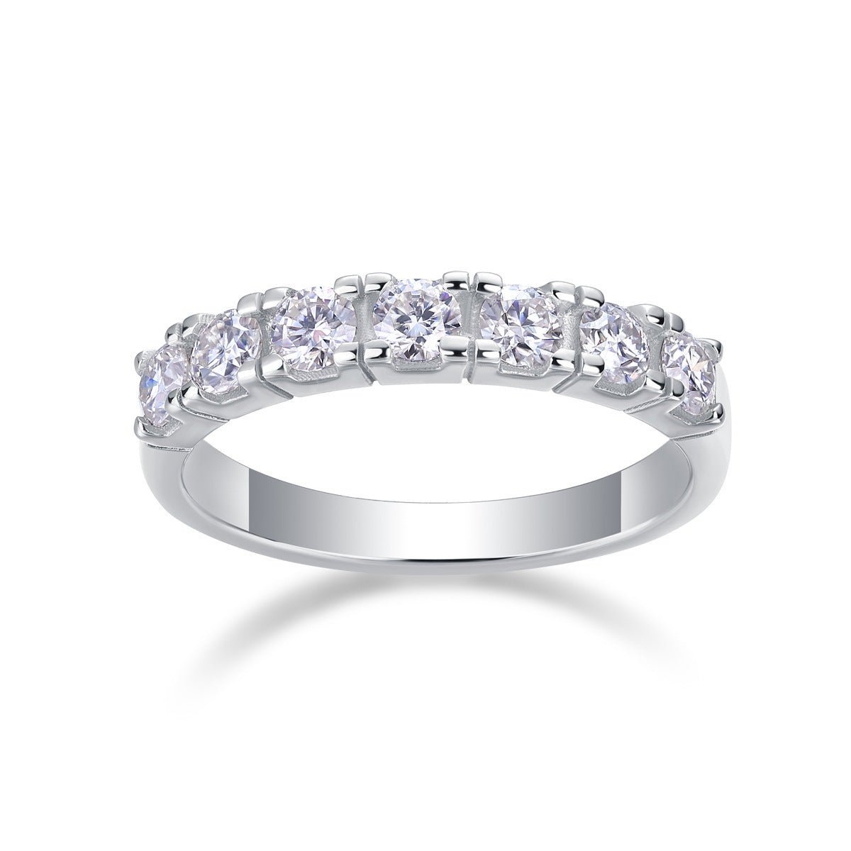 Single Row Moissanite Diamond Ring for Women