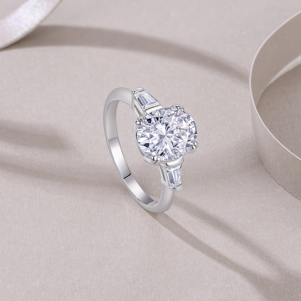 8*10 Egg-Shaped Moissanite Diamond Ring for Women