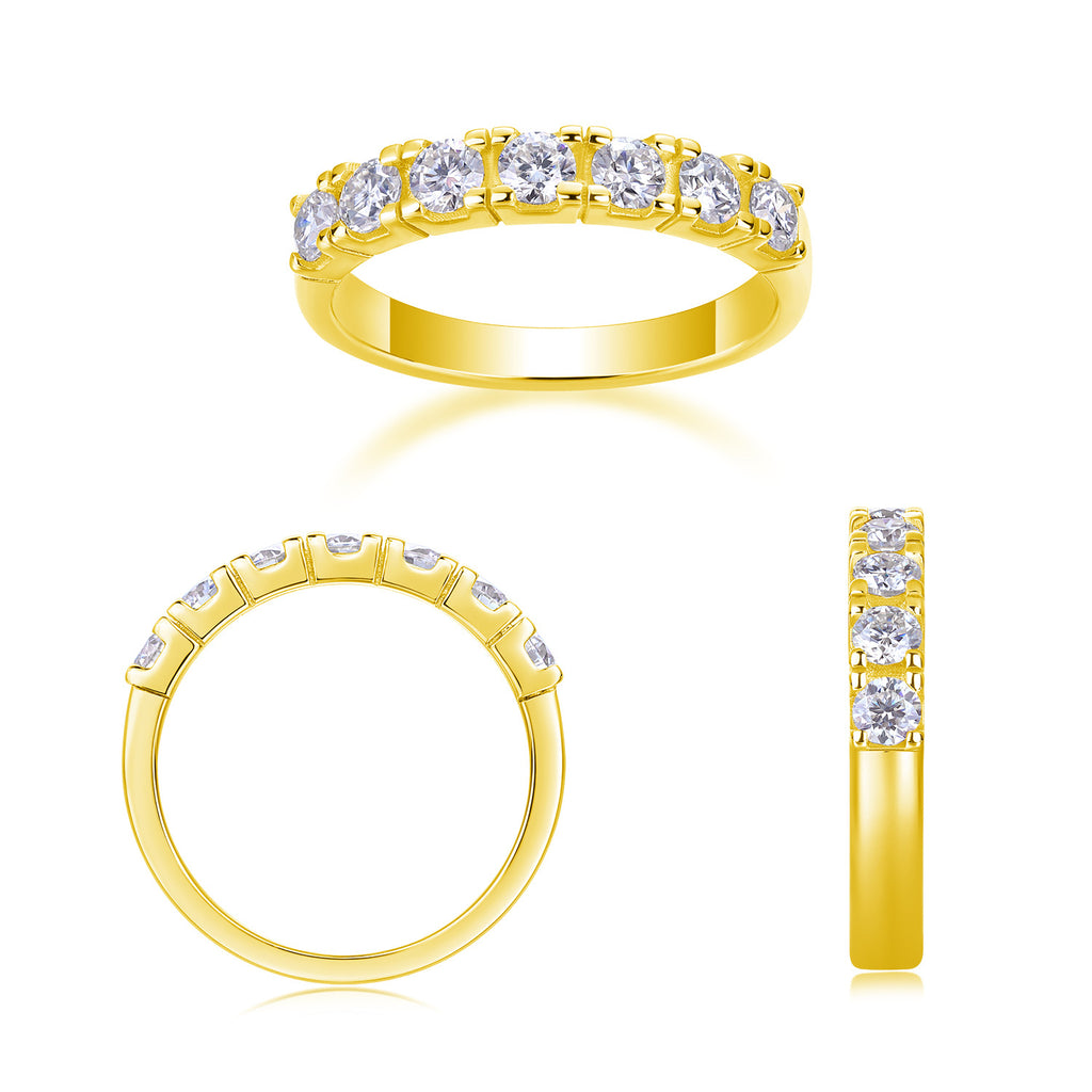 Single Row Moissanite Diamond Ring for Women