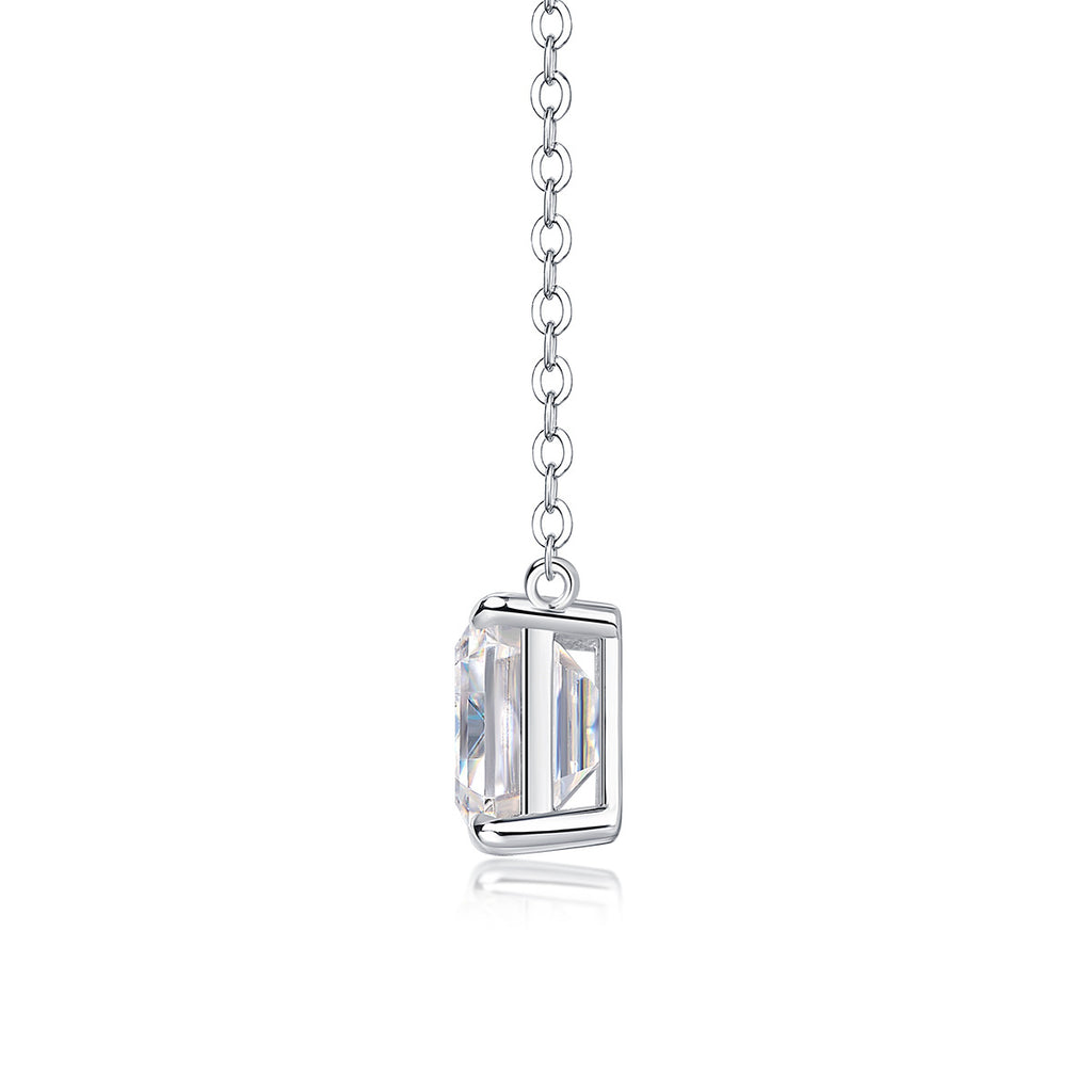 Phantom in the Mirror Moissanite Necklace For Women