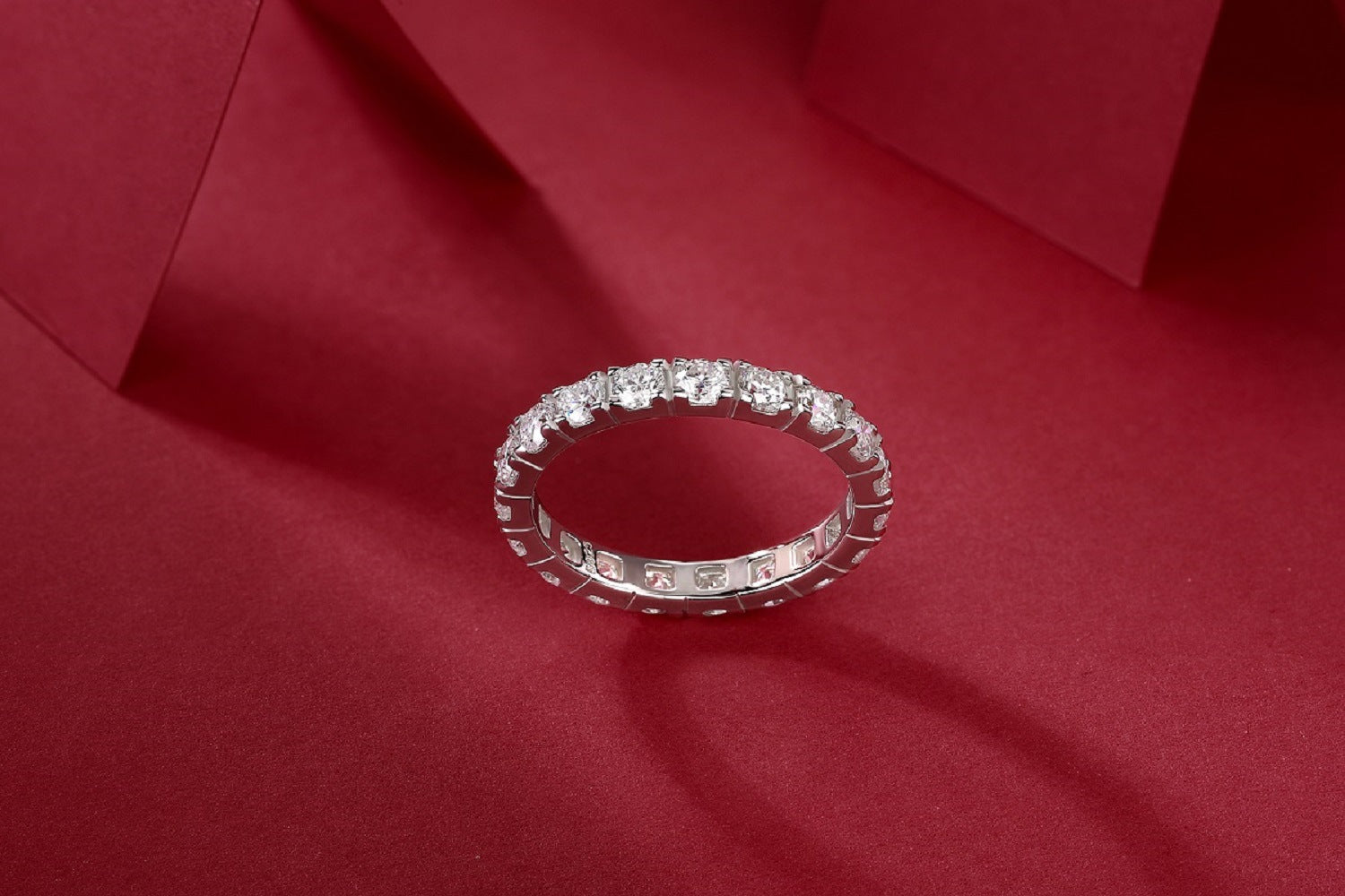 2 Carat (0.1*20pcs) Moissanite Diamond Wedding Ring for Women