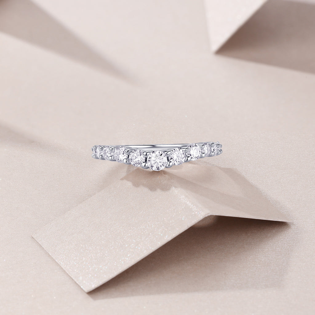 V-shaped Moissanite Engagement Ring for Women