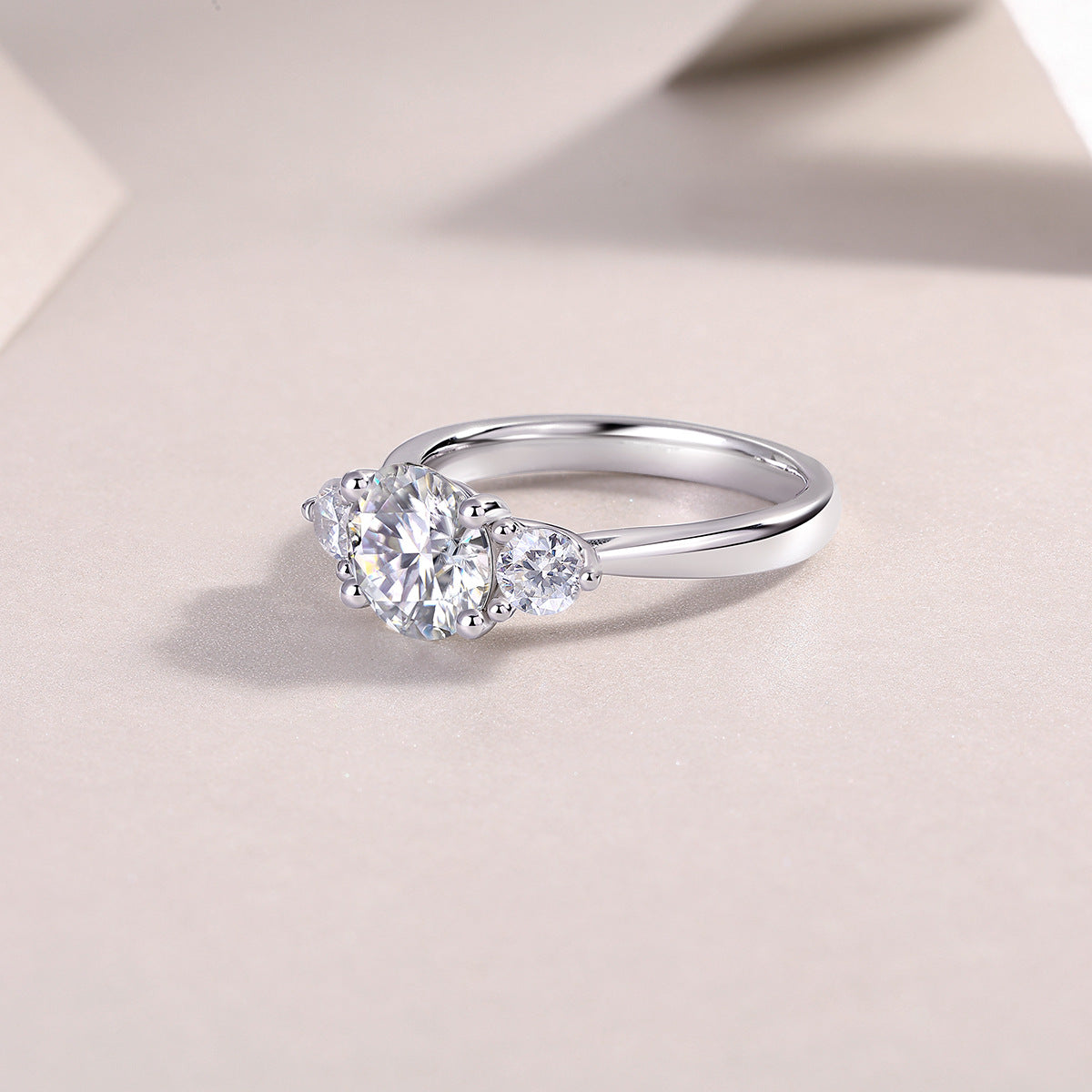 2.28CT Moissanite Diamond Engagement  Ring for Women