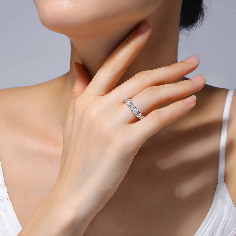 Single Row Moissanite Diamond Ring for Men and Women S925 Silver Plated with 18K White Gold