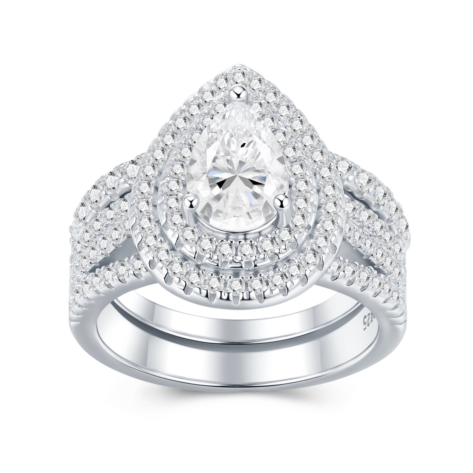 Luxurious Moissanite Diamond Ring for Women