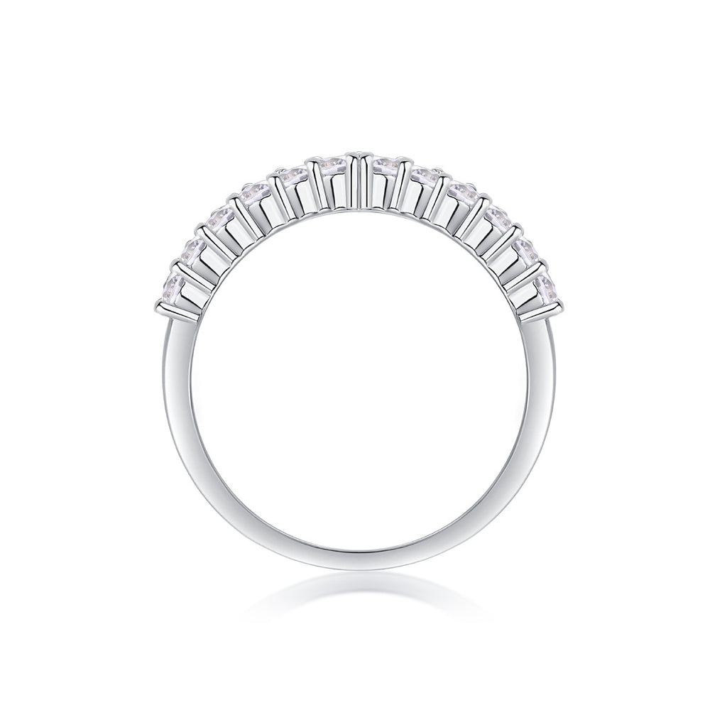 2.6CT Moissanite V-shaped Single Row Diamond Ring for Women