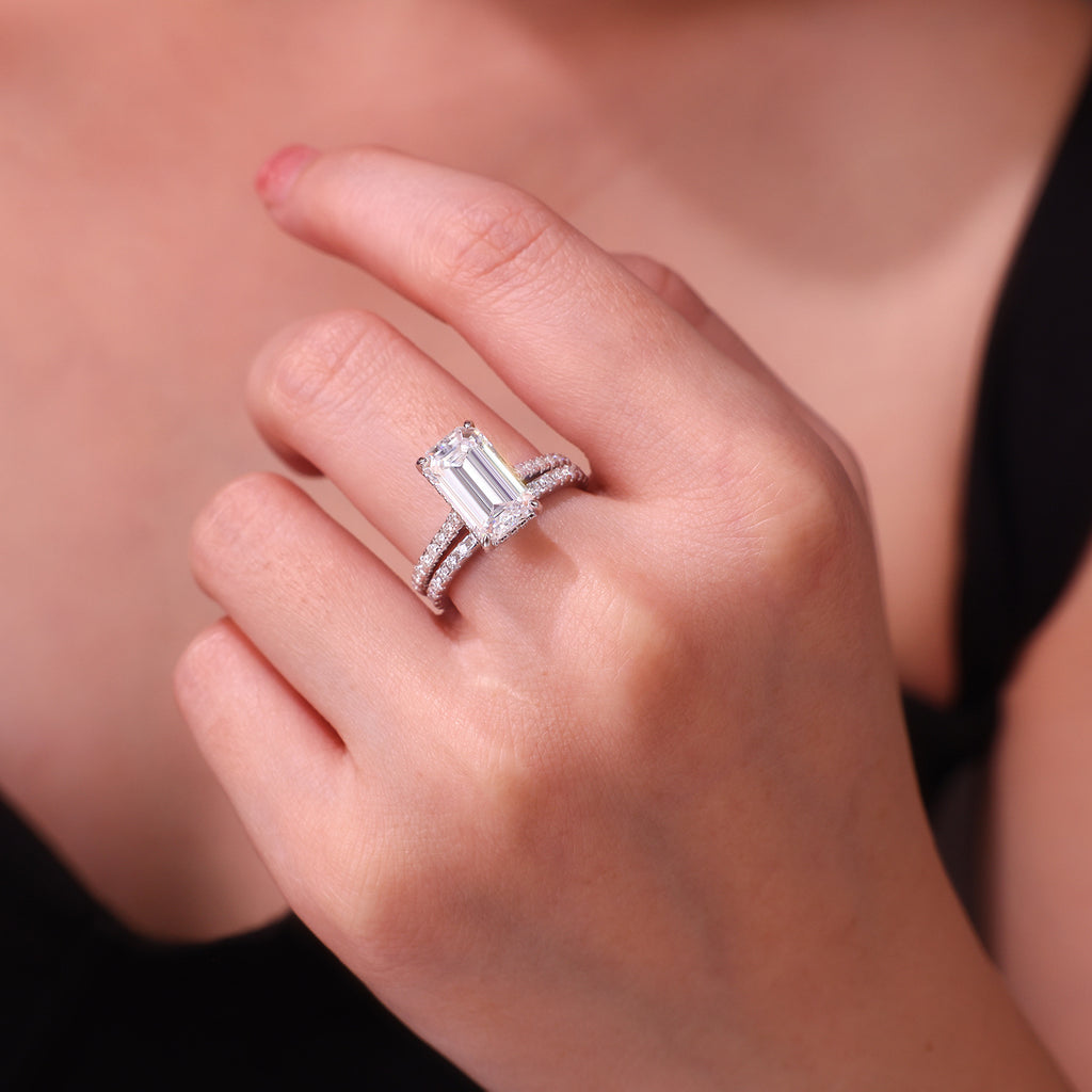 Emerald Moissanite Diamond Engagement Ring Set for Women