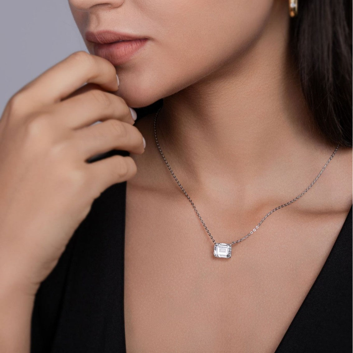 Phantom in the Mirror Moissanite Necklace For Women