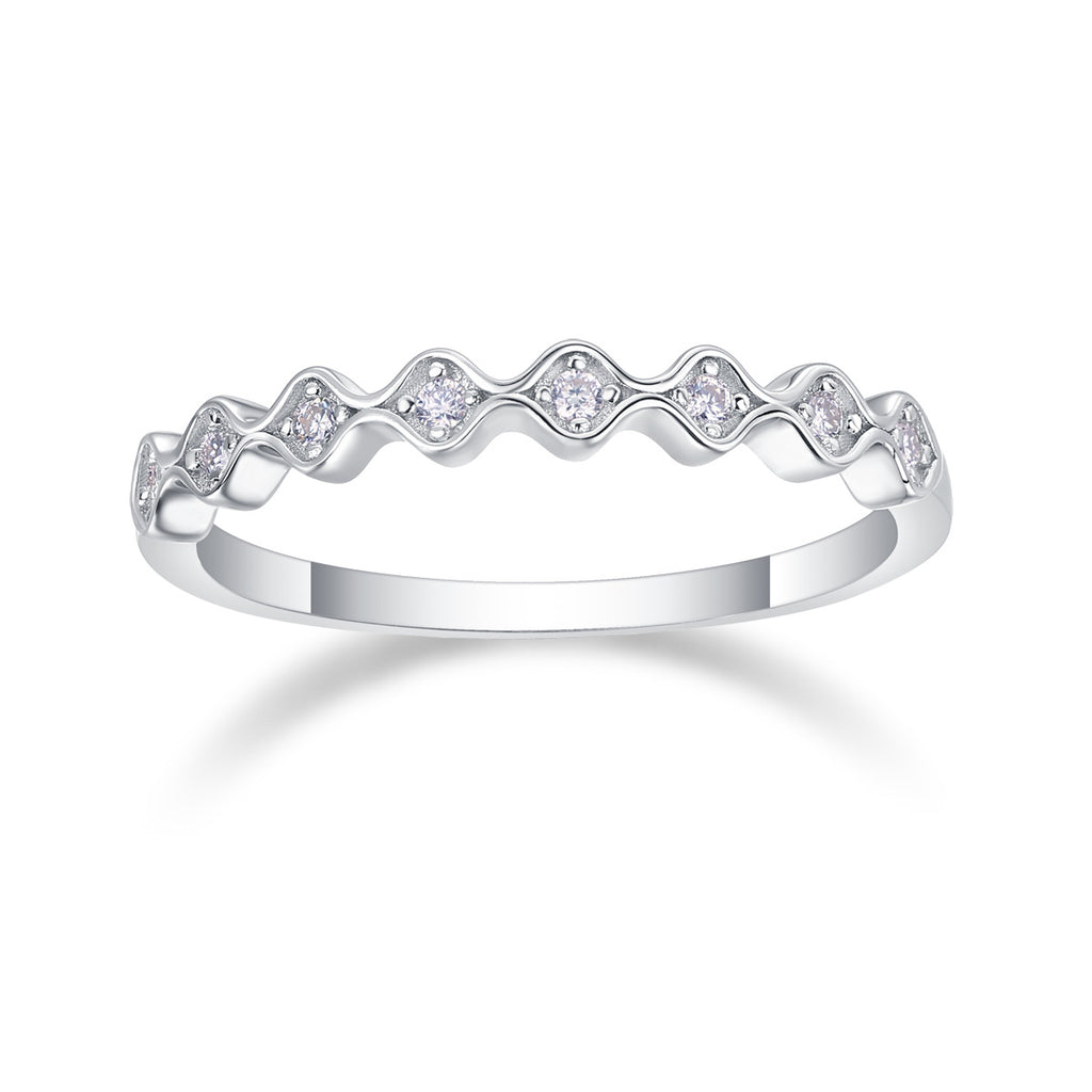 Wave-shaped Moissanite Diamond Ring for Women S925 Sterling Silver Plated with 18K Gold