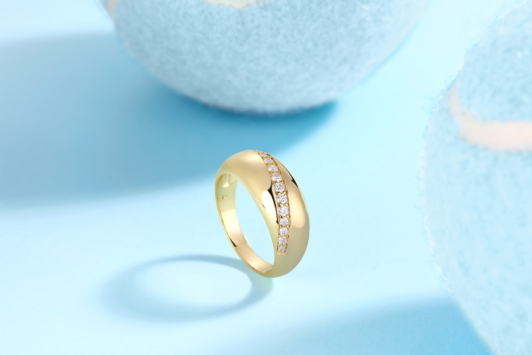 Vintage Gold Moissanite Electroplated 18K Gold Ring for Women