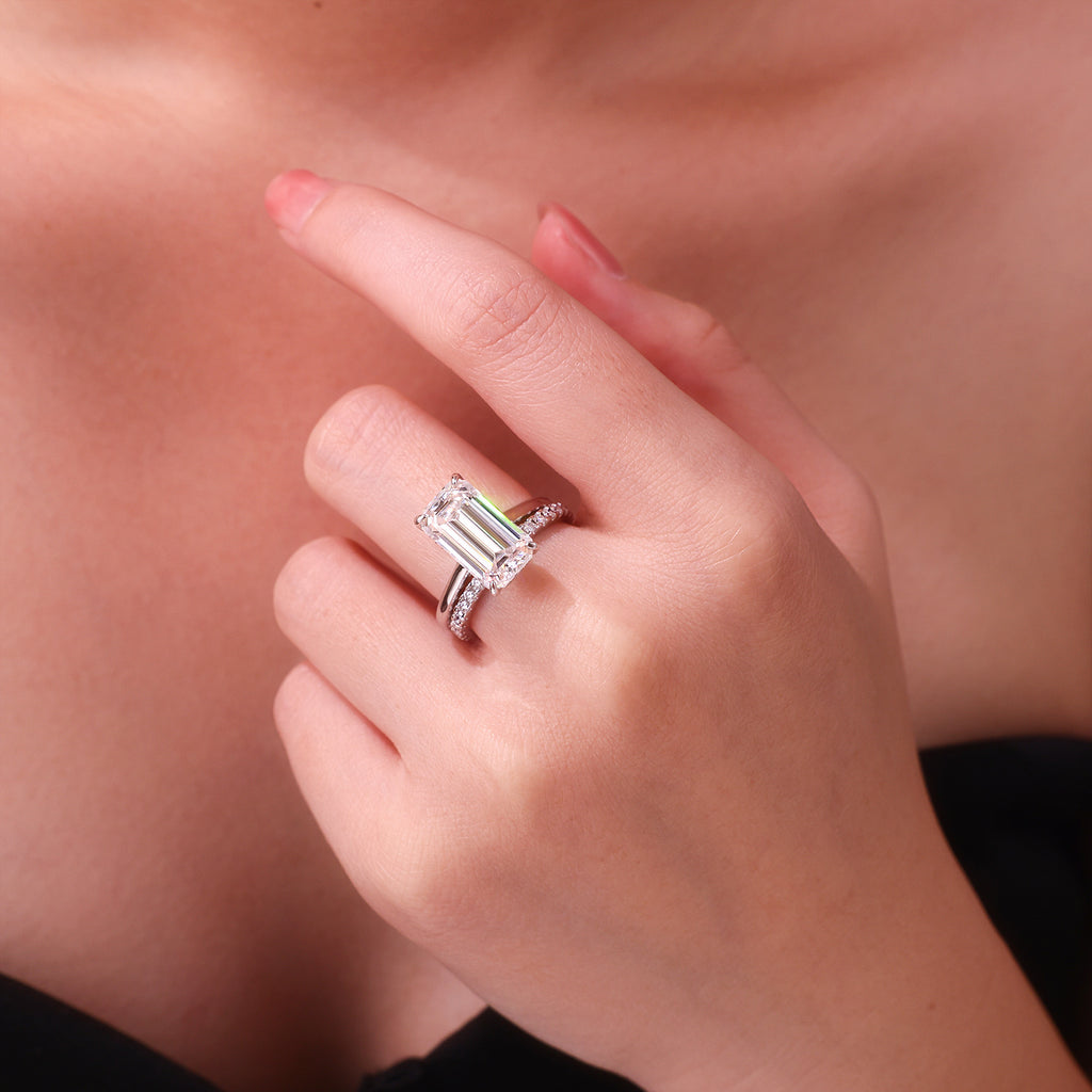 Emerald Moissanite Diamond Engagement Ring Set For Women