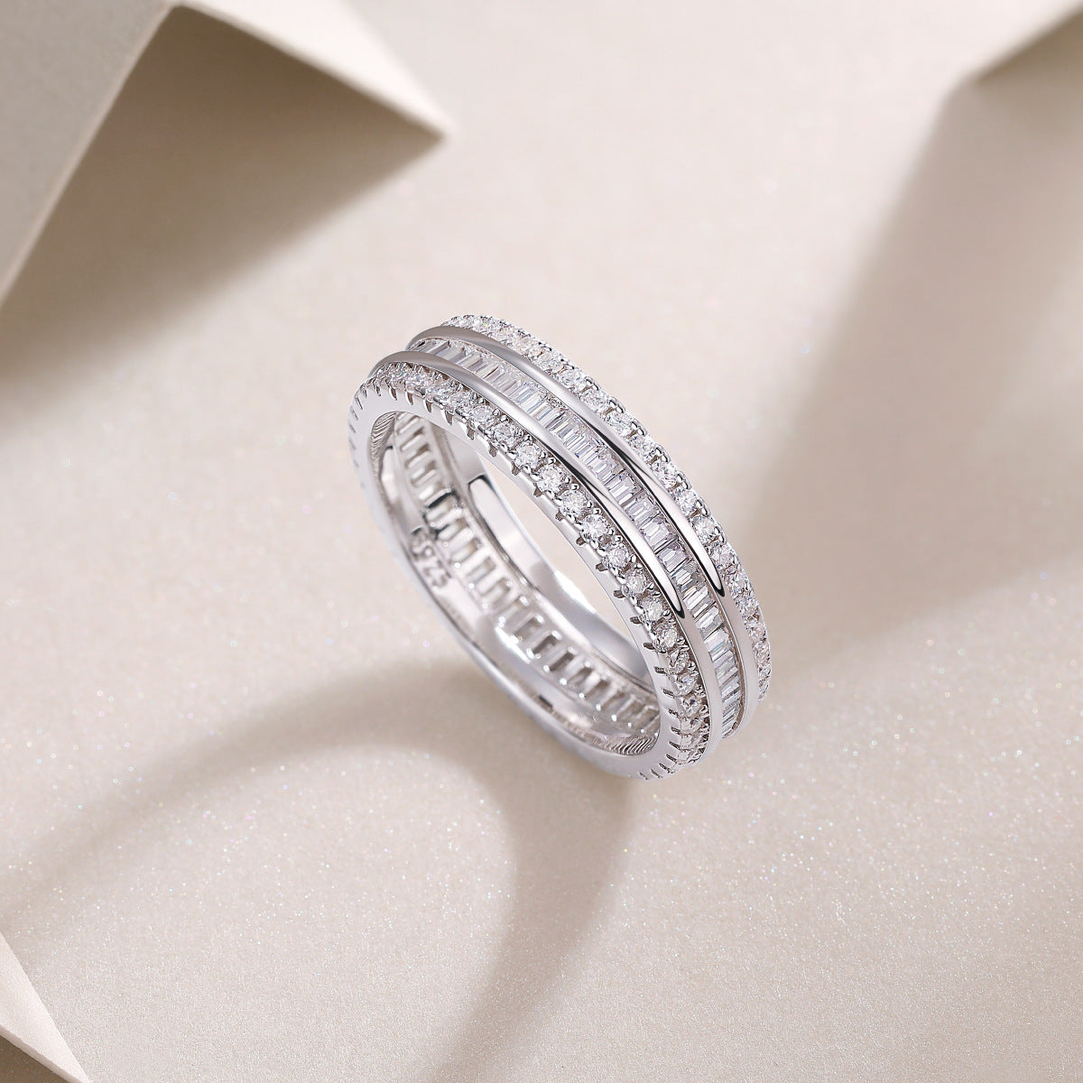 New Men's and Women's Moissanite Ring S925 Plated with 18K White Gold