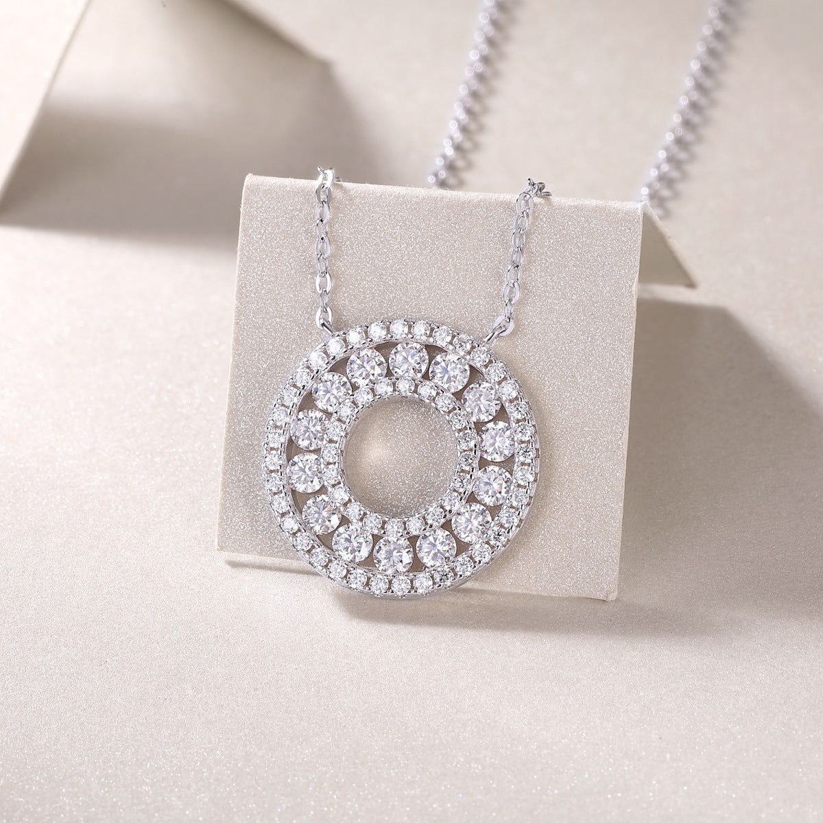 Encounter 1 Carat Moissanite Round Pendant Clavicle Necklace