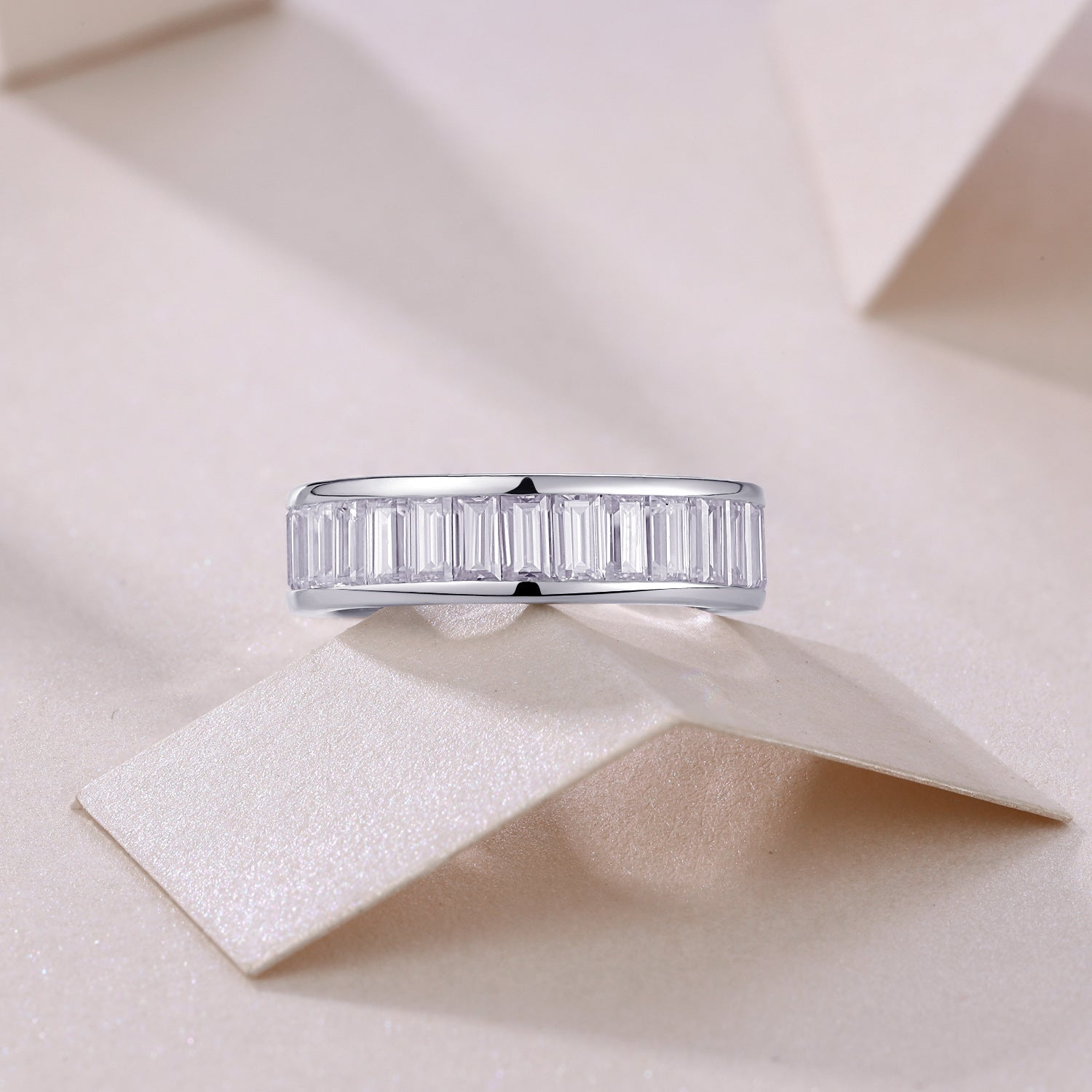 New Moissanite Diamond Ring for Women S925 Plated with 18K White Gold