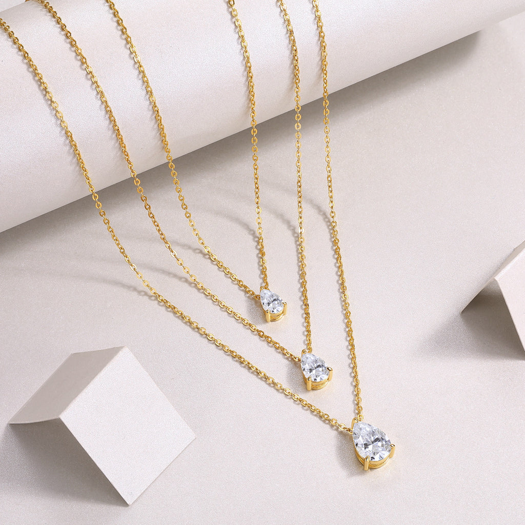 Pear-Shaped Moissanite Pendant Gold Necklace S925 Sterling Silver Plated with 18K Gold