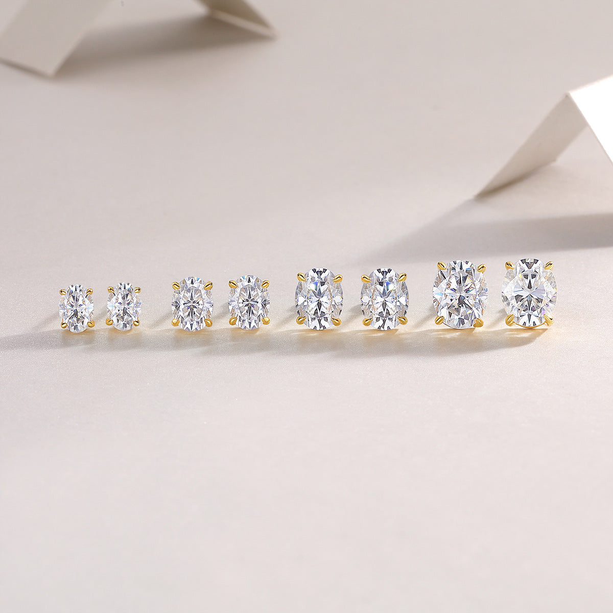 1 Carat Egg-Shaped Moissanite Stud Earrings for Men and Women S925 Sterling Silver Plated with 18K Gold