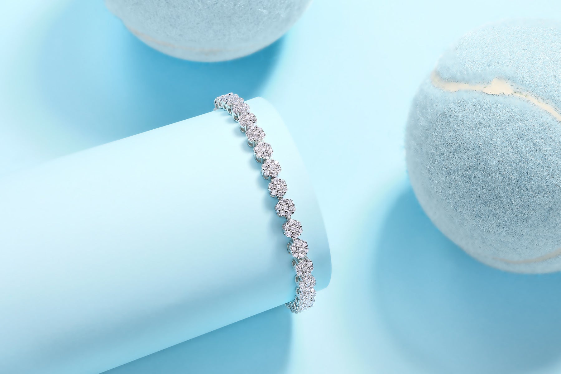 Trendy Fashion 252 Moissanite Tennis Bracelet