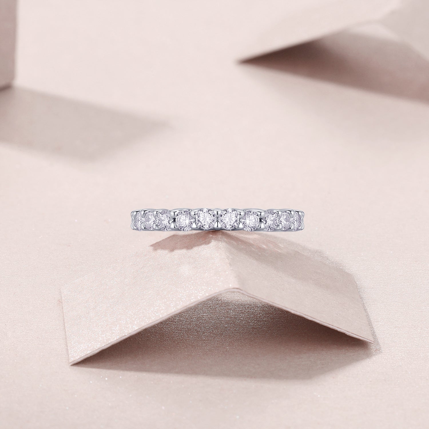 S925 Silver Inlaid Moissanite Ring Stacking Style