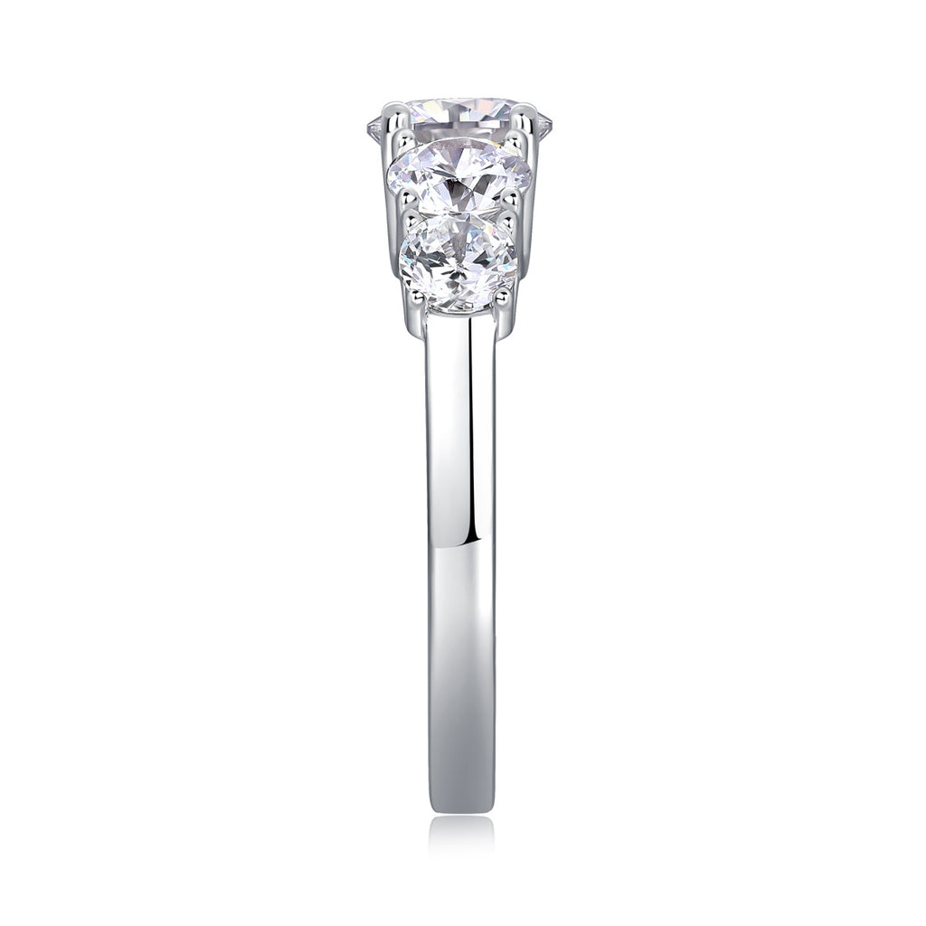 1 Carat D-VVS1 Lab Grown Diamond Ring for Women