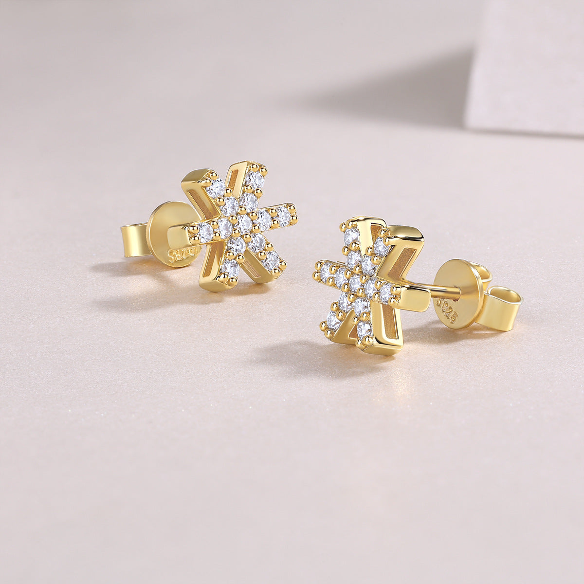 Christmas Snowflake Moissanite Diamond Stud Earrings