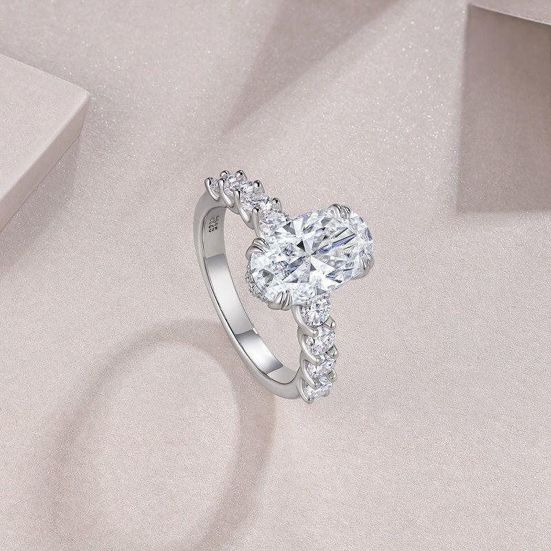 3 Carat Moissanite Diamond Pigeon Egg Ring for Women