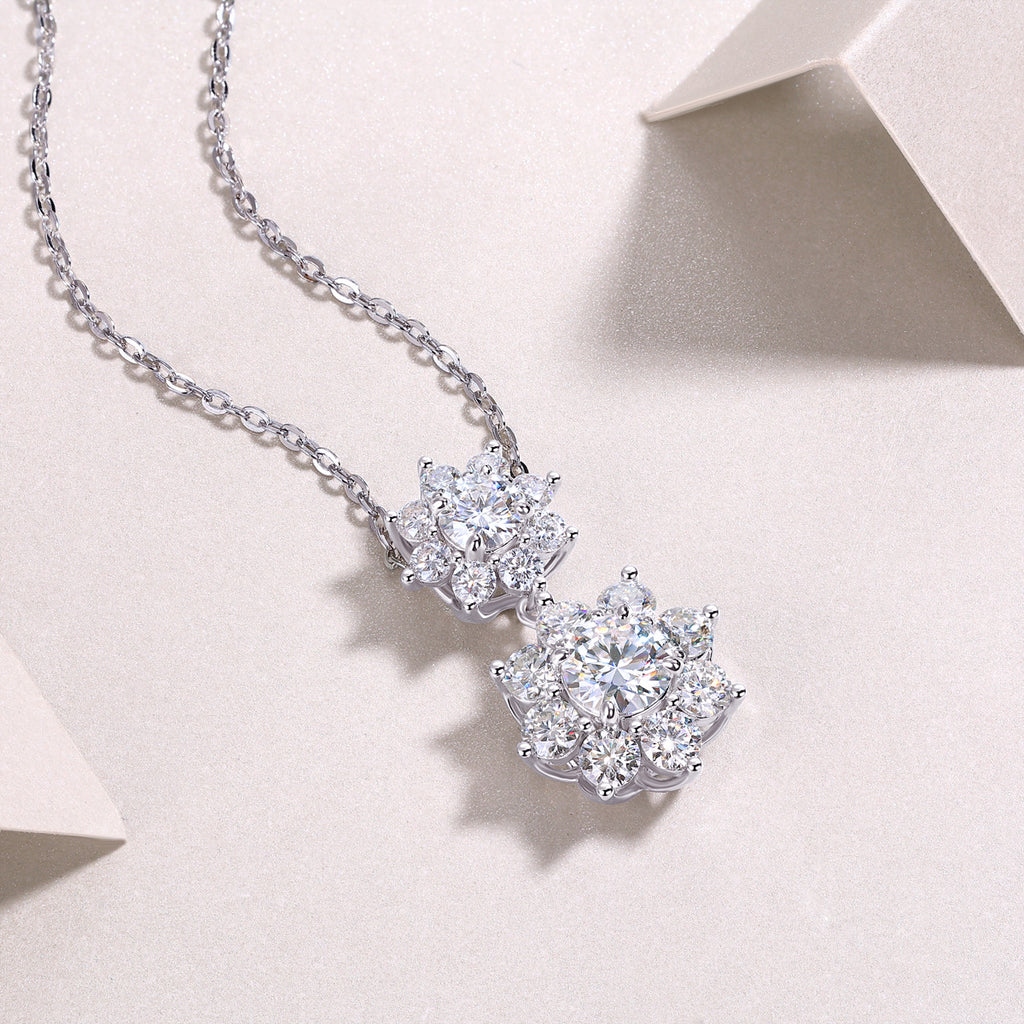 1.5 Carat Moissanite Sunflower Pendant Diamond Necklace S925 Sterling Silver Plated with 18K White Gold for Women