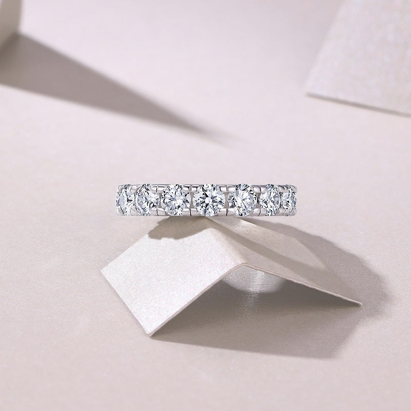Single Row Moissanite Diamond Ring for Men and Women S925 Silver Plated with 18K White Gold