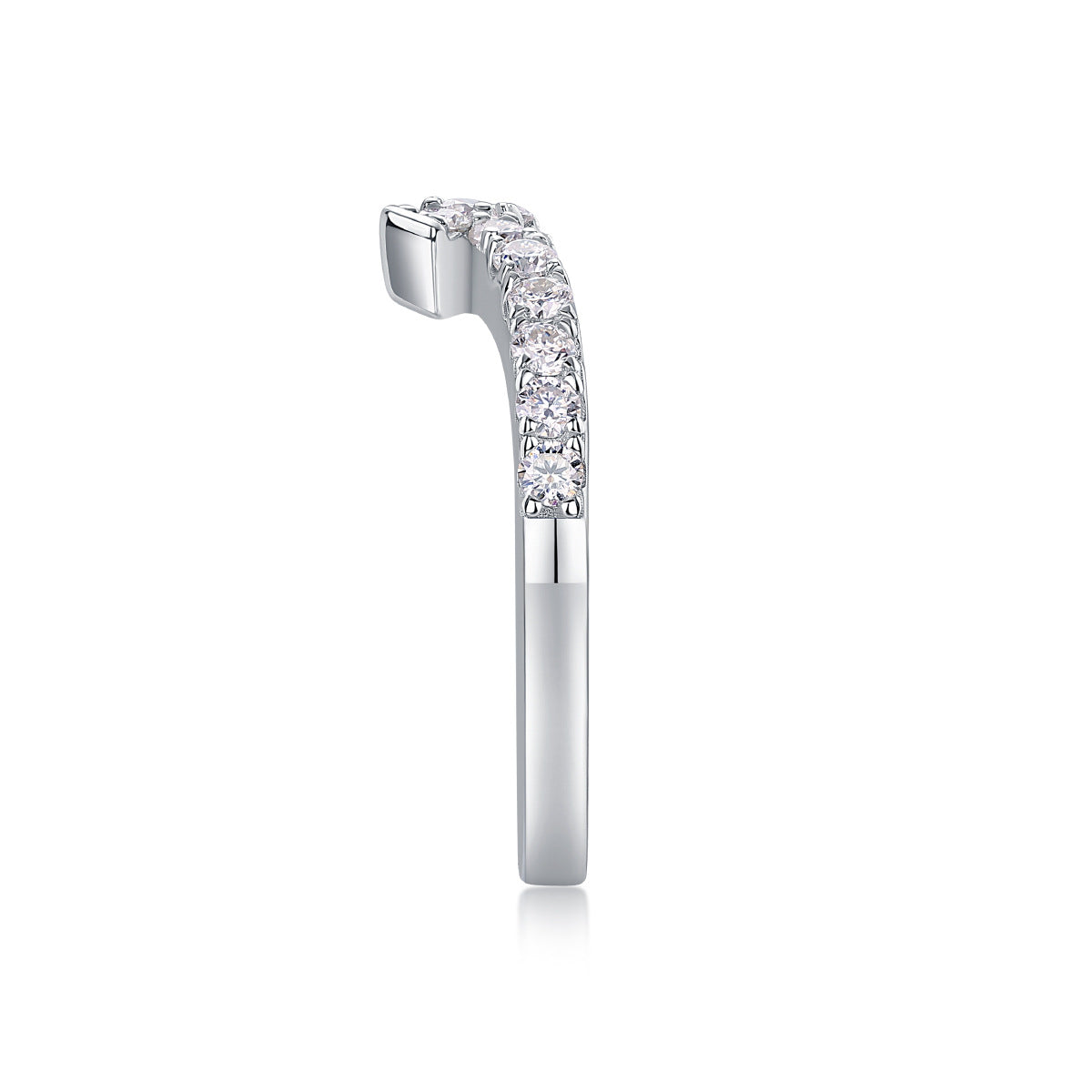 V-shaped Moissanite Ring for Women