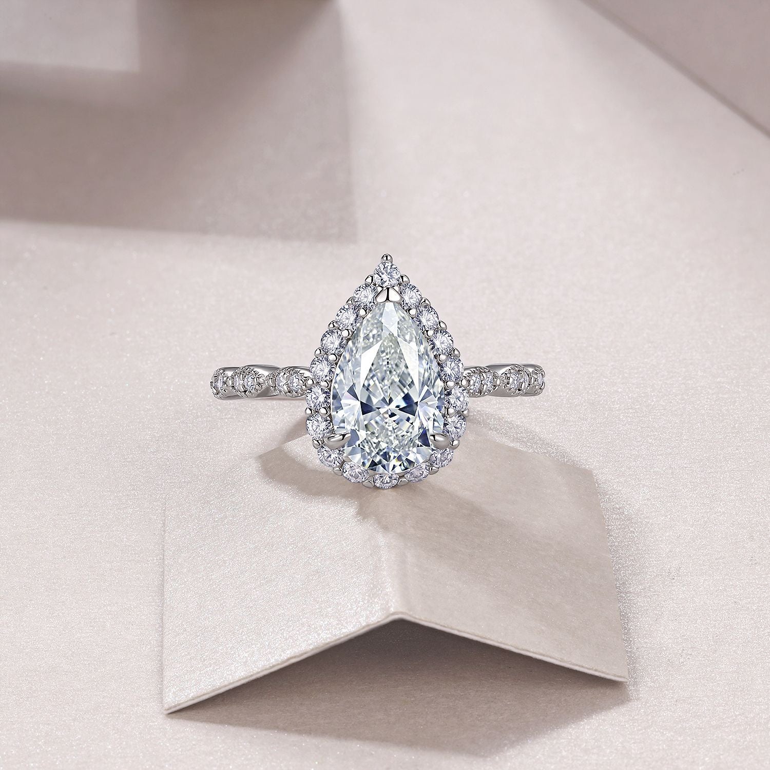 7 Carats Drop Shape Moissanite Diamond Luxury Engagement Ring