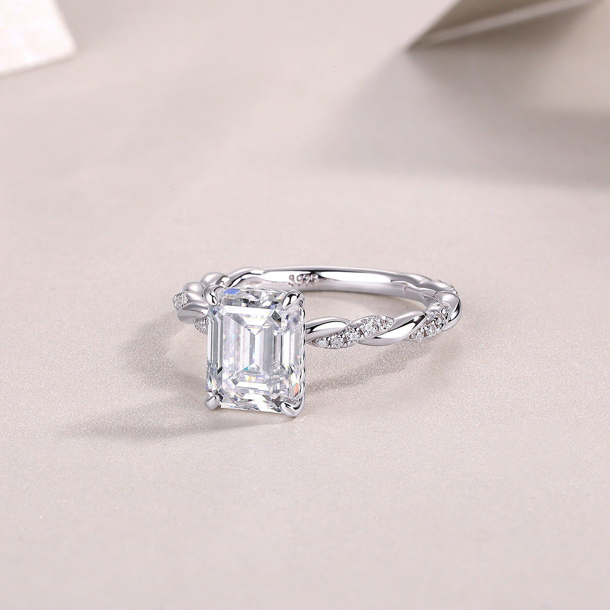 Princess Cut 2 Carat Moissanite Engagement Ring For Women