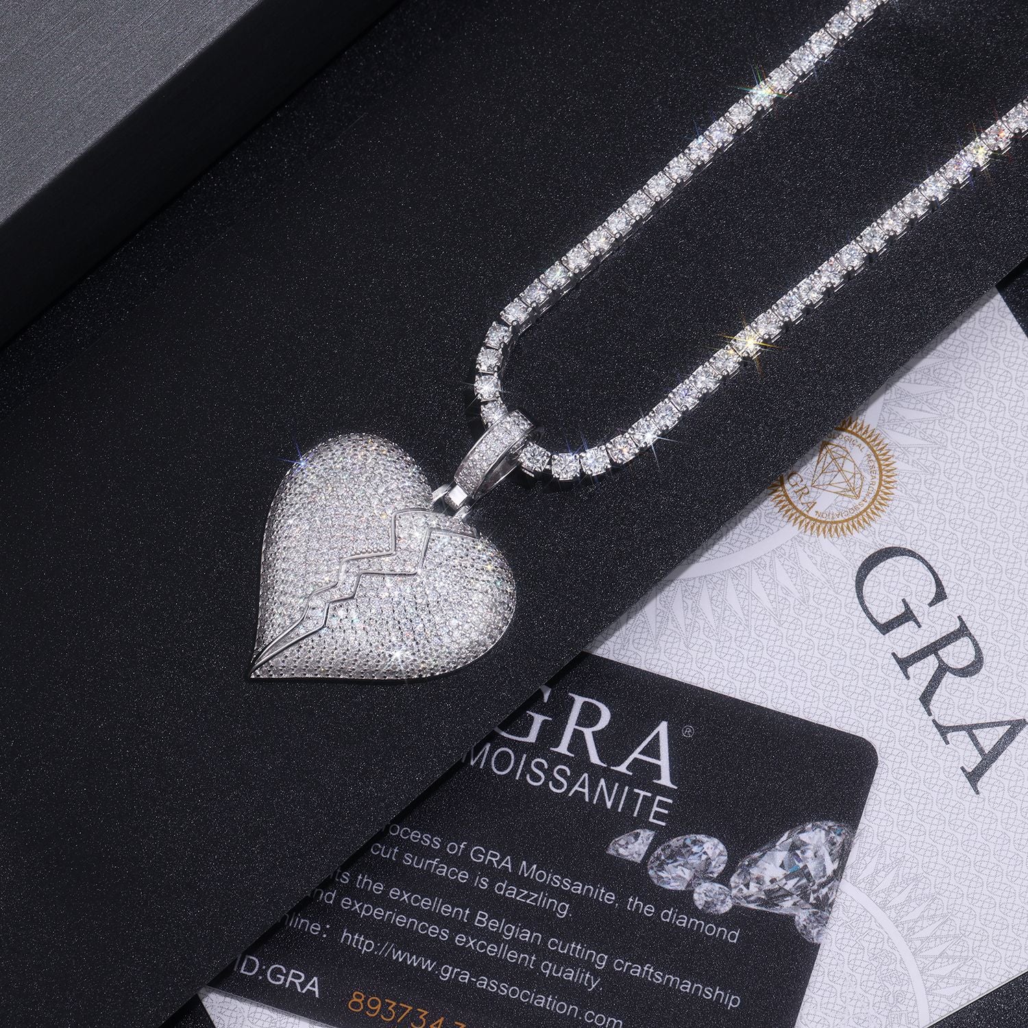 Moissanite Diamond Hip-Hop Heart of Break Pendant S925 Plated with 18K White Gold (Necklace Not Included)
