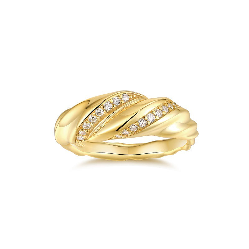 Moissanite Surround Inlaid Ring for Women S925 Silver Plated with 18K Gold