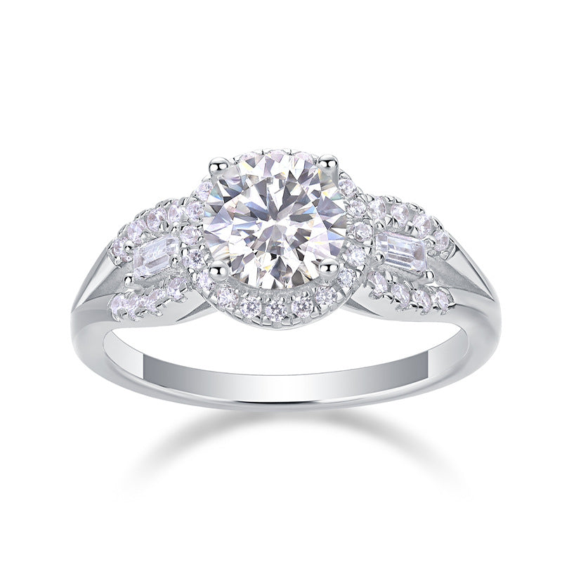 1 Carat D-VVS1 Lab Grown Diamond Ring for Women