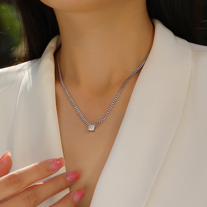 1.5CT Moissanite Cuban Clavicle Necklace for Women 10.7g S925 Silver Electroplated 18K White Gold