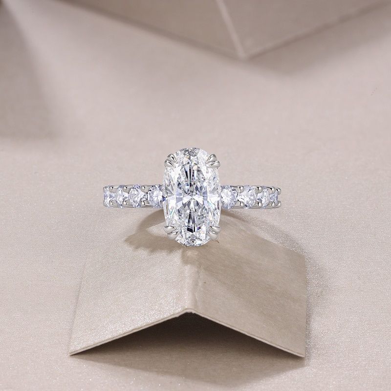 3 Carat Moissanite Diamond Pigeon Egg Ring for Women