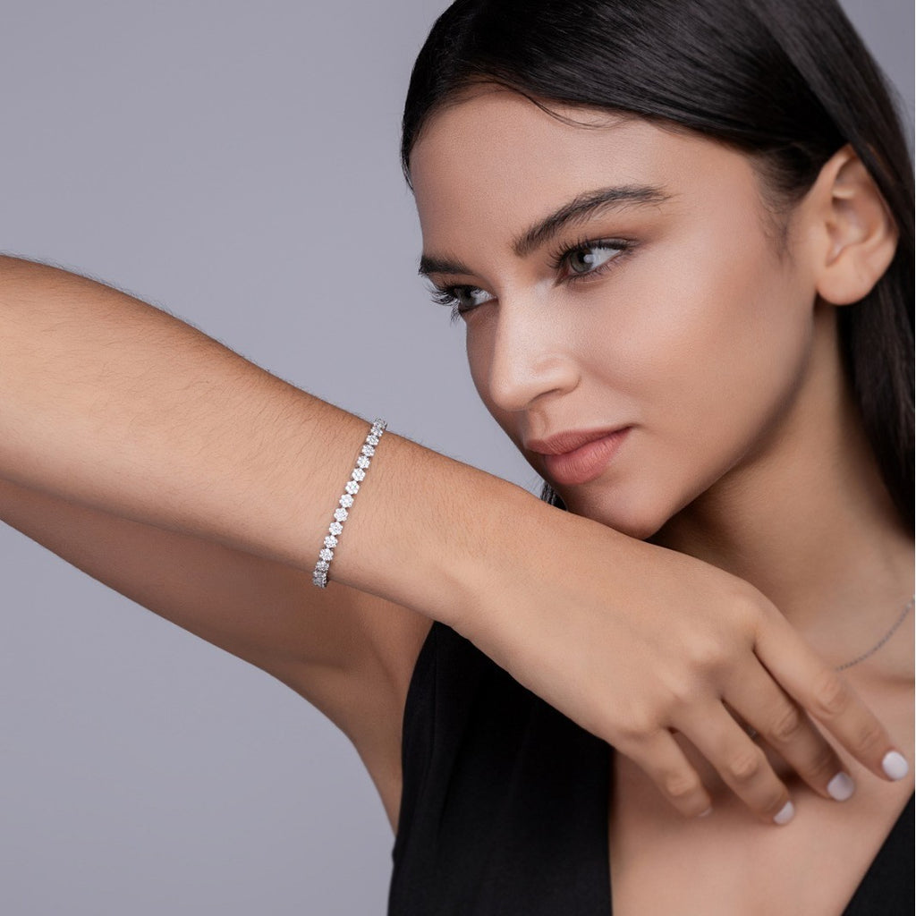 Trendy Fashion 252 Moissanite Tennis Bracelet