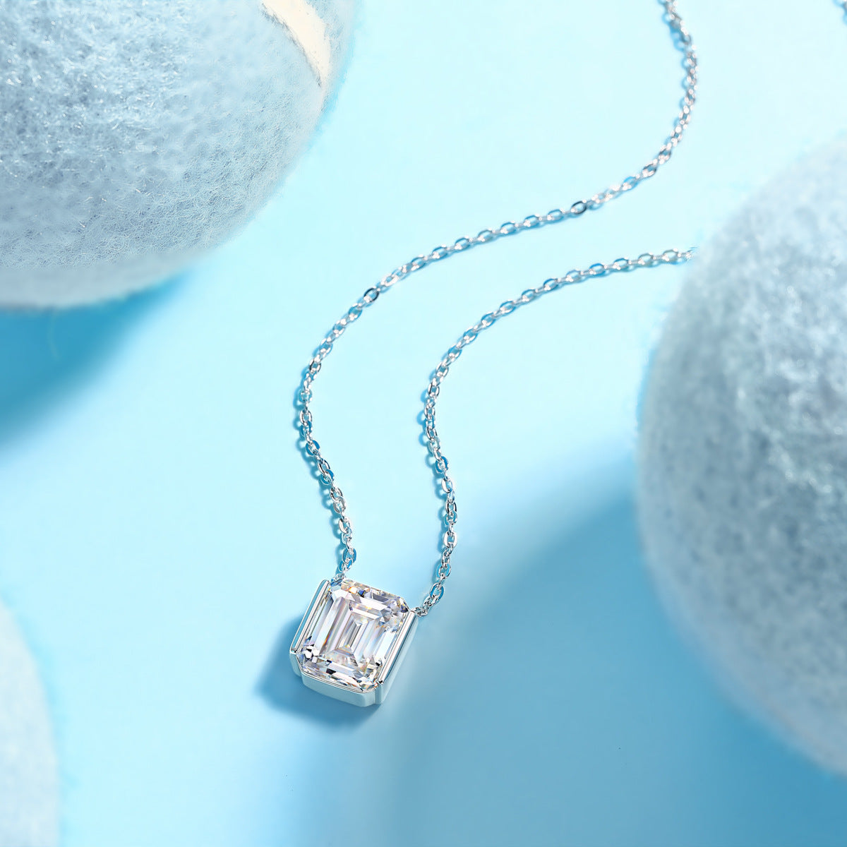 3.5 Carat Moissanite Pendant Necklace For Women